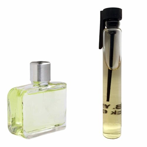 Пробник духов 3 мл c аналогом Lacoste, Essential. Товар на фото справа, слева – пример оригинального флакона.