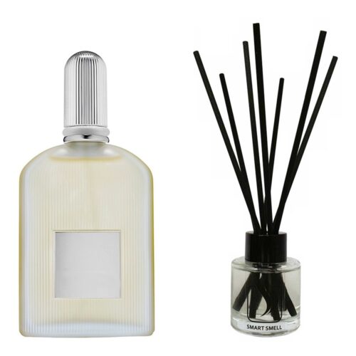 Аромадиффузор 50 мл c аналогом Tom Ford, Grey Vetiver. Товар на фото справа, слева – пример оригинального флакона.