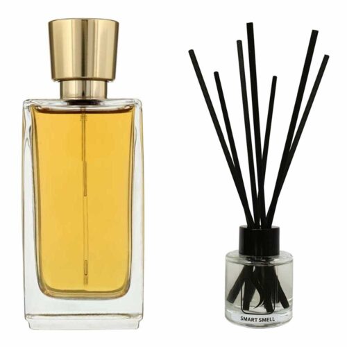 Аромадифузор 50 мл з аналогом Lancome, Magie Noire. Товар на фото праворуч, ліворуч - приклад орігінального флакону.