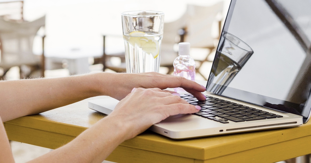 Доля онлайн продаж в парфюмерии устойчиво растет